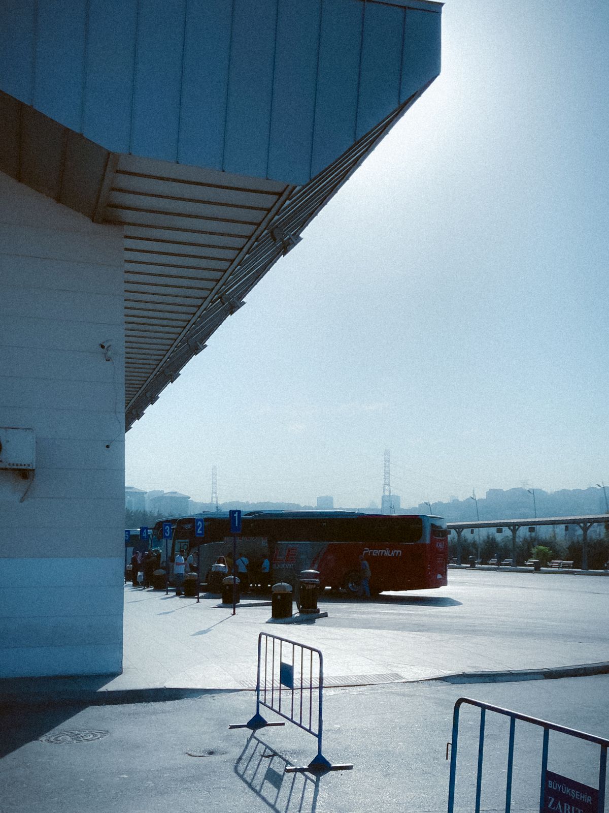 路線バス・バス停のイメージ写真